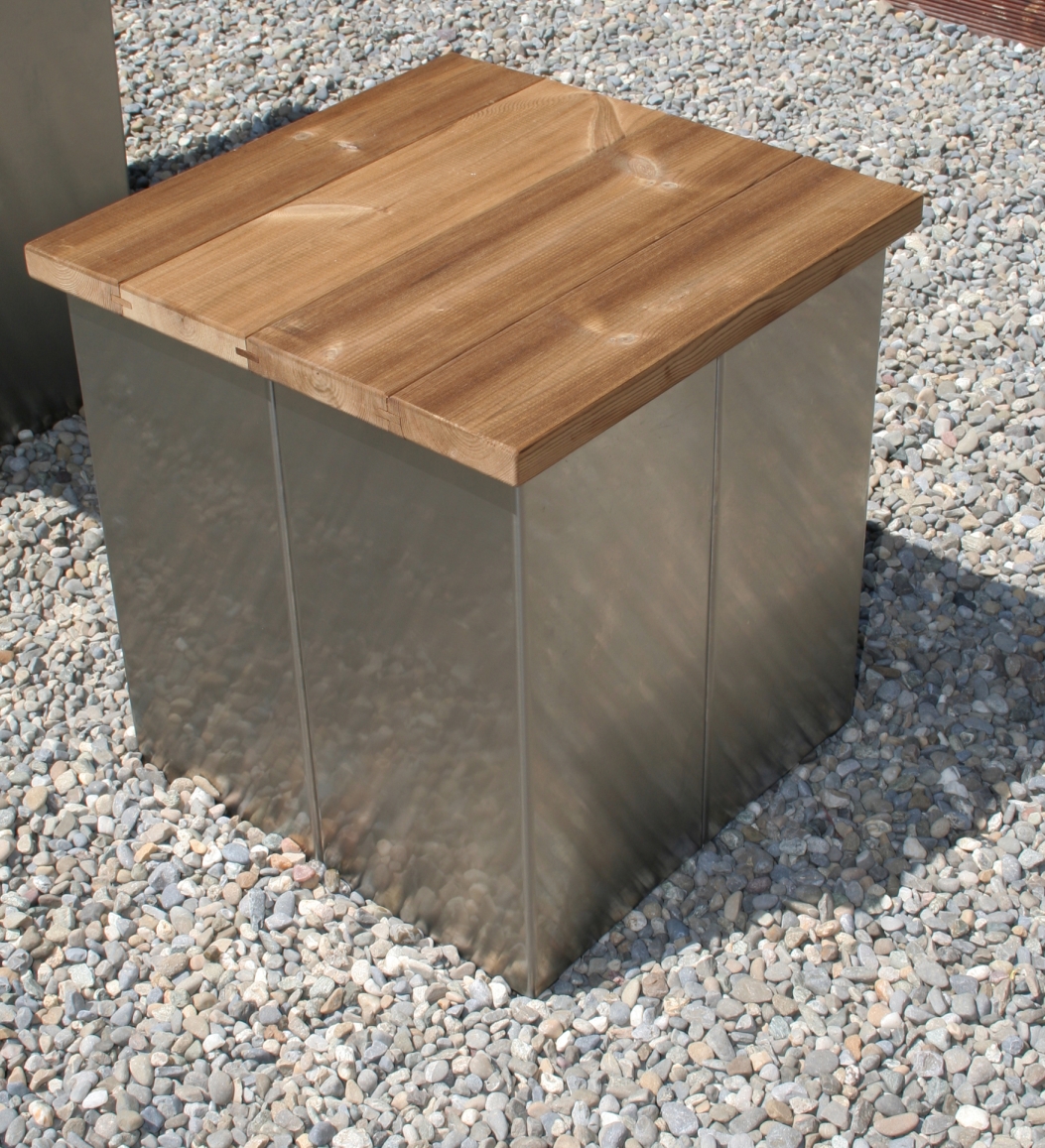 garten-hocker-edelstahl-kiefer-metall-holz-design-sitzgelegenheit-modern-outdoor-indoor