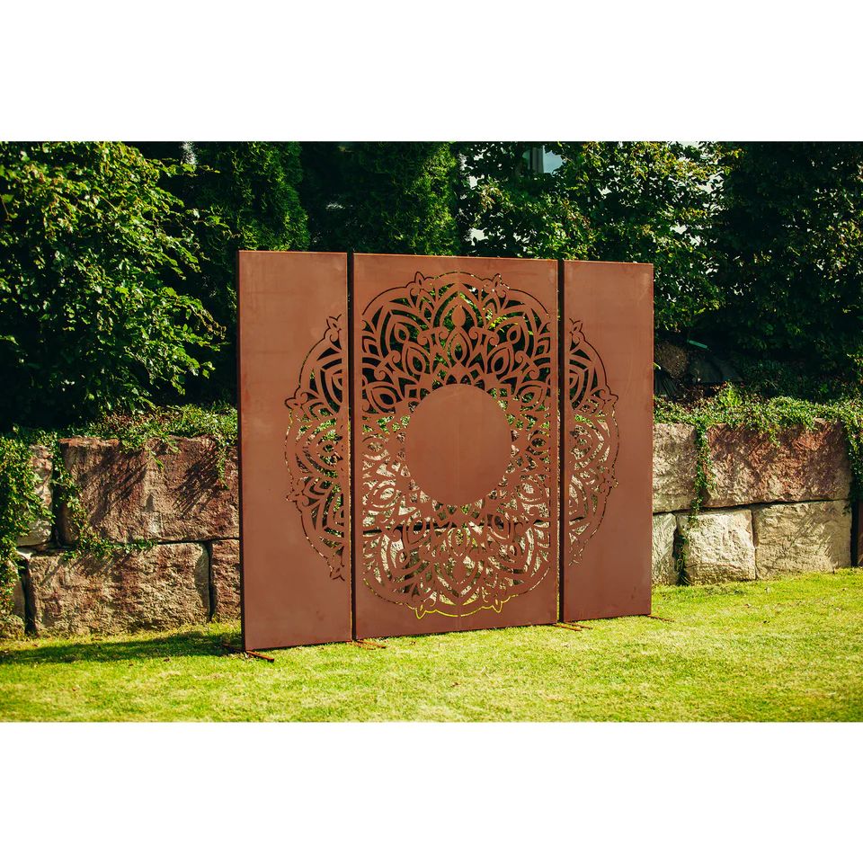 sichtschutz-garten-mandala-outdoor-metall-rosteffekt-gro-ambiente