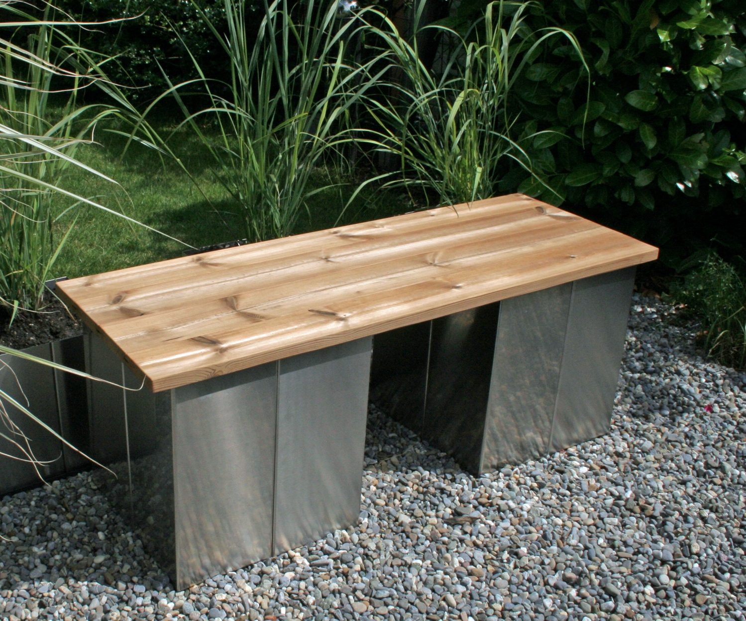 garten-bank-ohne-rcken-lehne-edelstahl-kiefer-metall-holz-design-sitzgelegenheit-modern-outdoor-indoor